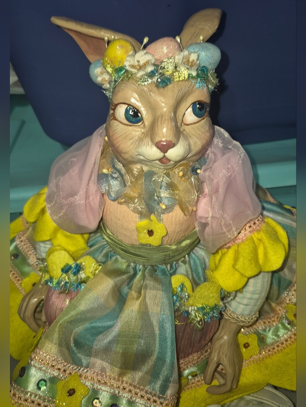 Decorative Rabbit Figurine Colorful - Easter - Picture 2 of 13
